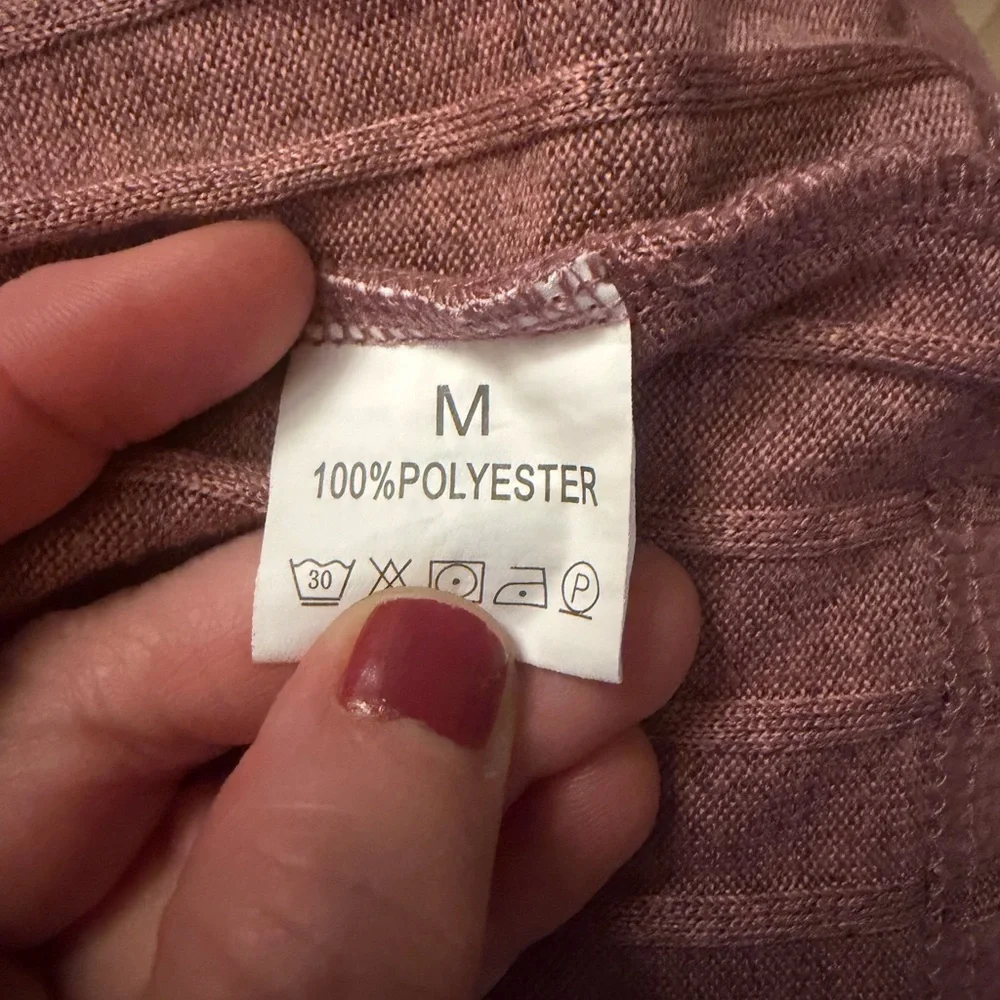 Women's Ribbed Mauve Robe - Picture 5 of 5